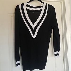 Black preppy sweater